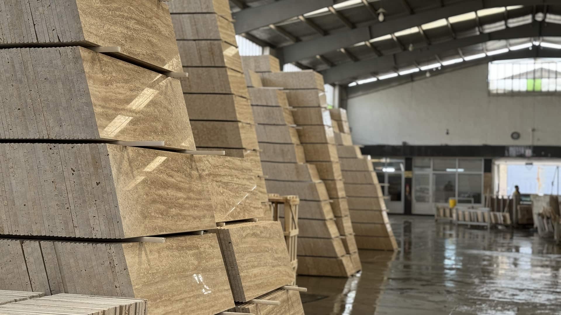 A background: Ramsheh travertine stone and its importance in Iranian architecture